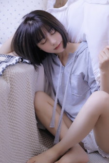 午夜香吻视频